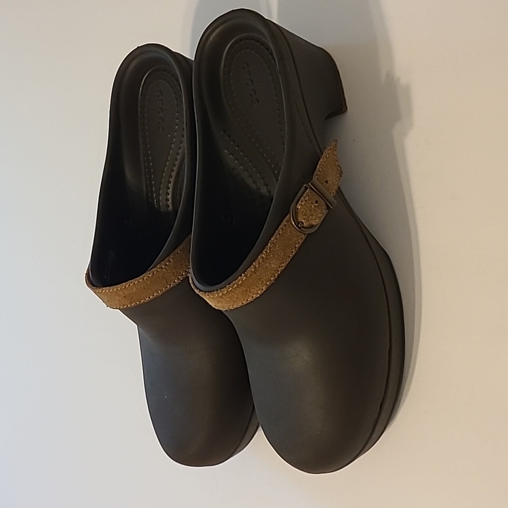 Crocs Clog Heels Women's Dark Brown Dual Comfort  Size 10
